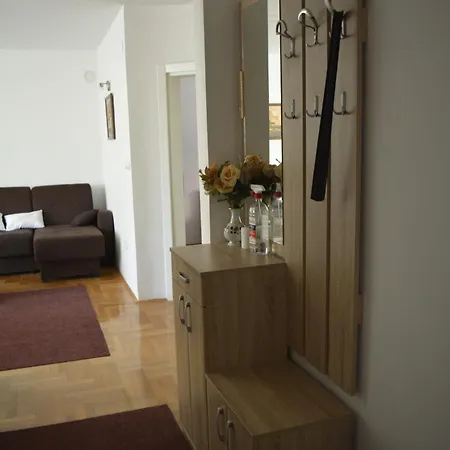 Apartman Pirot Lejlighed